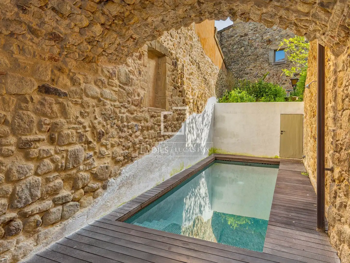 Country house with pool for sale in Poble, imagen 2