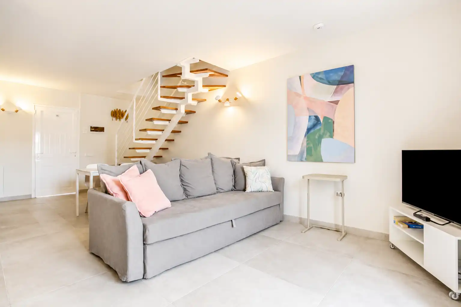 Living room of Apartments for sale in Antigua  with Air Conditioner, Furnished and Community pool