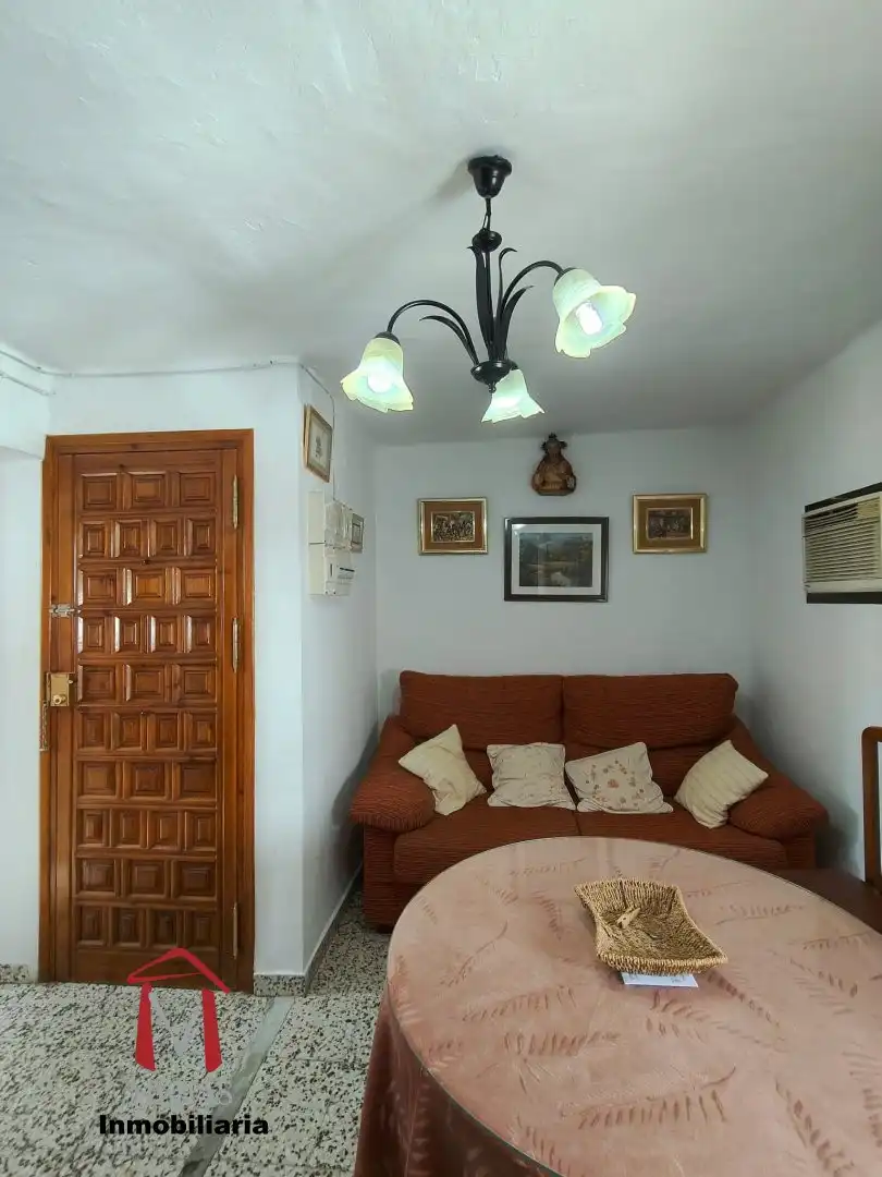 Sala d'estar de Pis en venda en Antequera amb Moblat