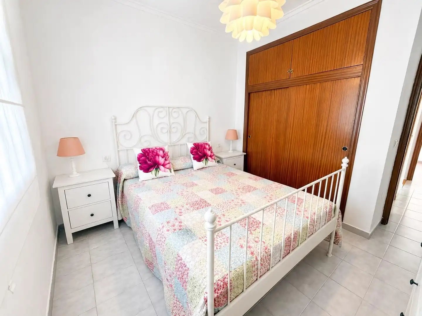 Dormitori de Casa o xalet en venda en Los Alcázares amb Aire condicionat, Jardí privat i Moblat