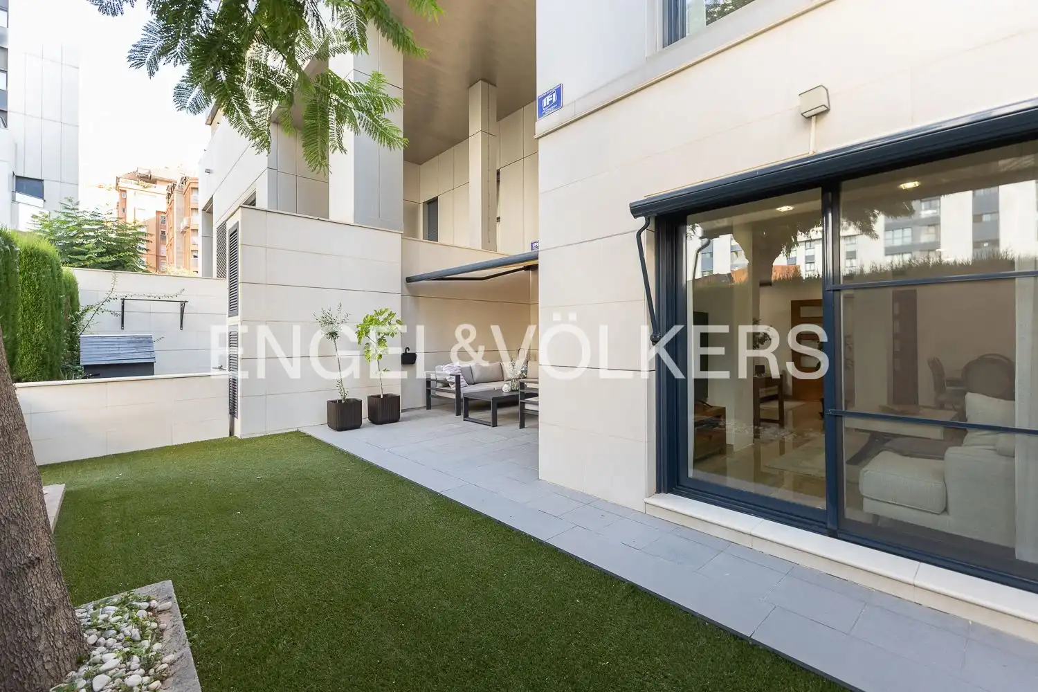 Terraza de Dúplex en venta en Valencia con Aire acondicionado, Calefacción y Jardín privado