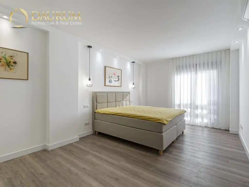 Habitación de Dúplex en venta en Marbella con Aire acondicionado, Calefacción y Terraza