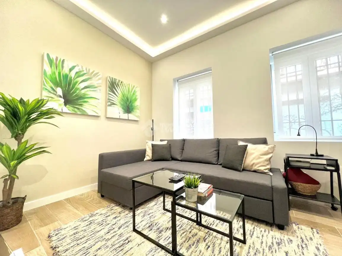 Living room of Flat for sale in Madrid  with Air Conditioner