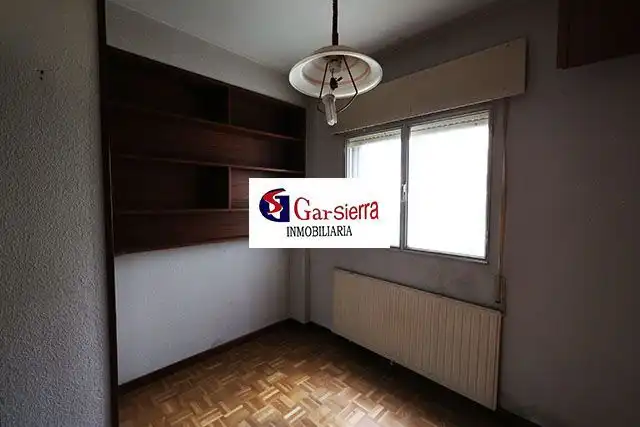 Schlafzimmer von Wohnung zum Verkauf in Madrid mit Heizung