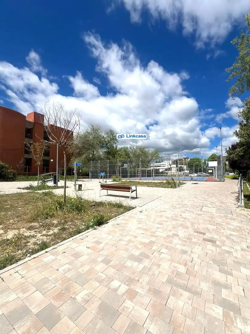 Exterior view of Flat for sale in Madrid  with Heating and Terrace