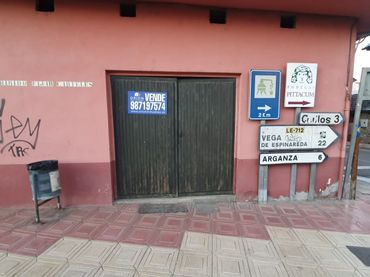 Local commercial à vendre à Cacabelos