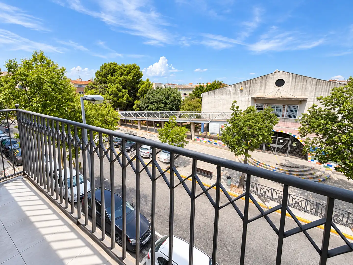 Flat with lift for sale in Centre
