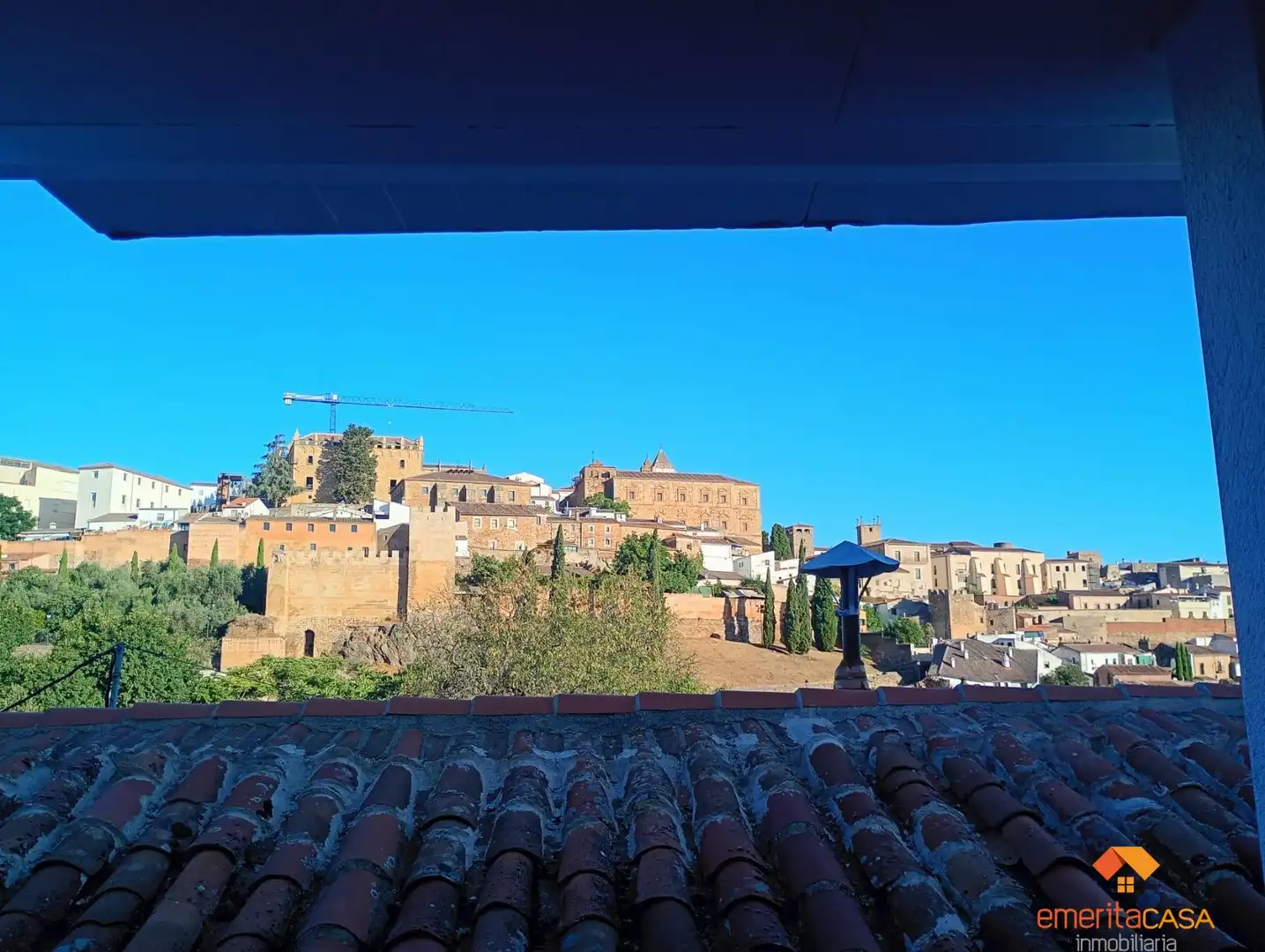 Vista exterior de Apartament en venda en Cáceres amb Aire condicionat, Terrassa i Traster