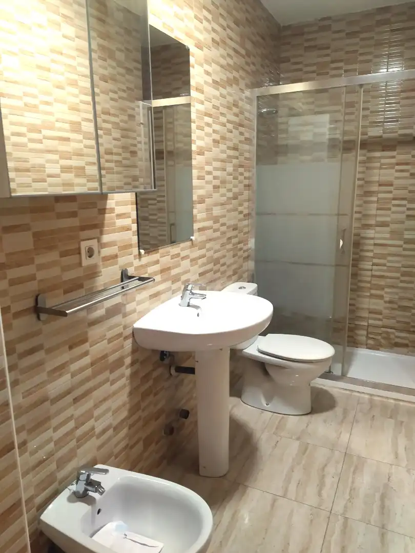 Bany de Dúplex de lloguer en Murcia amb Traster