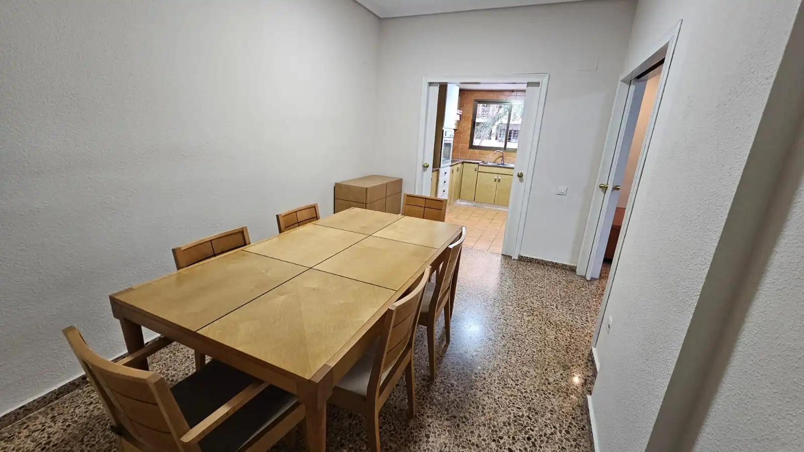 Pis de lloguer a Avinguda de Burjassot, 27, Les Tendetes - Avenida Burjassot