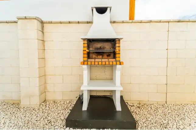 Garden of Houses for rent in Barbate  with Air Conditioner, Heating and Private garden