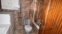 Bathroom of Flat for sale in Leganés  with Air Conditioner, Heating and Parquet flooring
