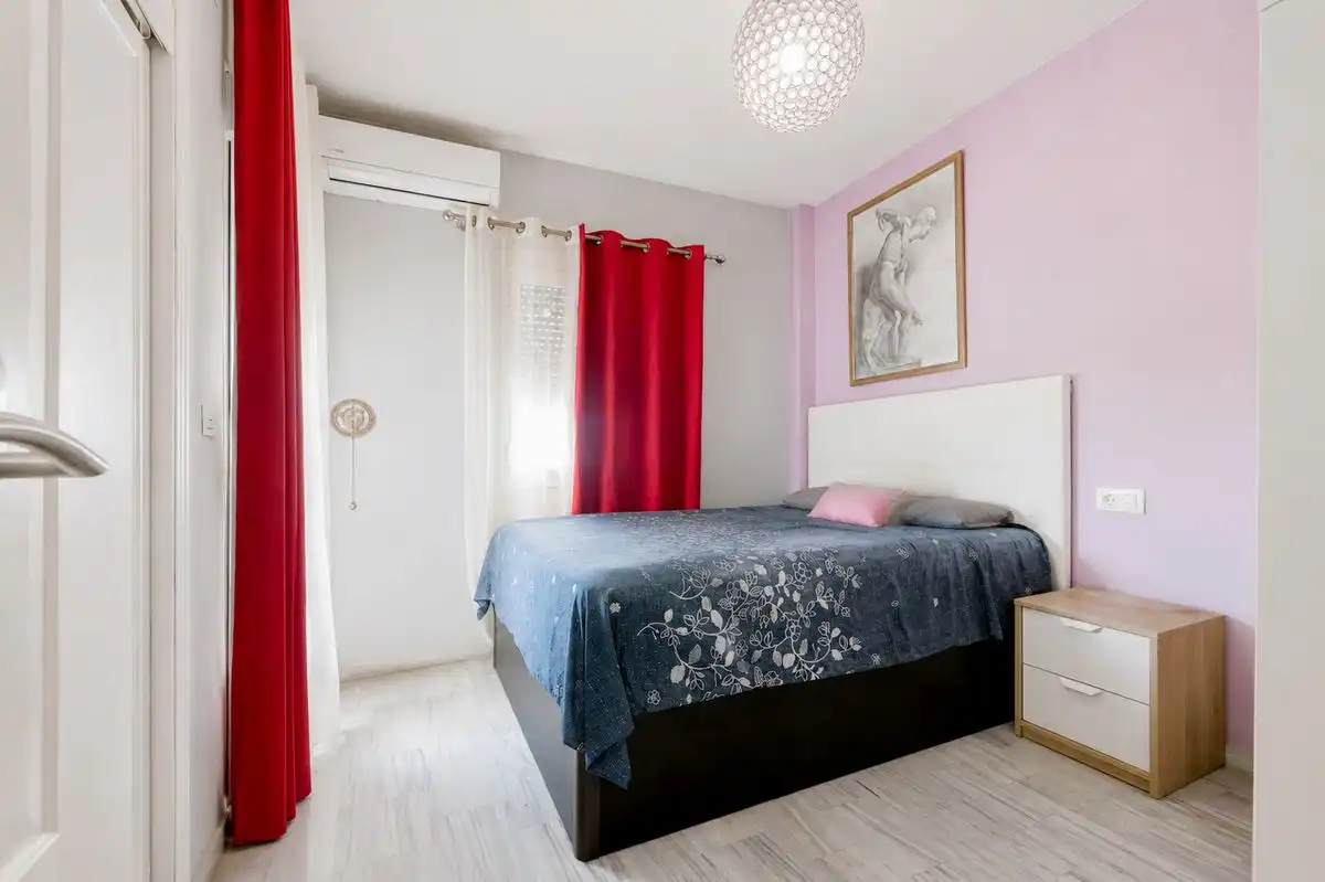 Dormitori de Casa o xalet en venda en Gines amb Aire condicionat i Calefacció
