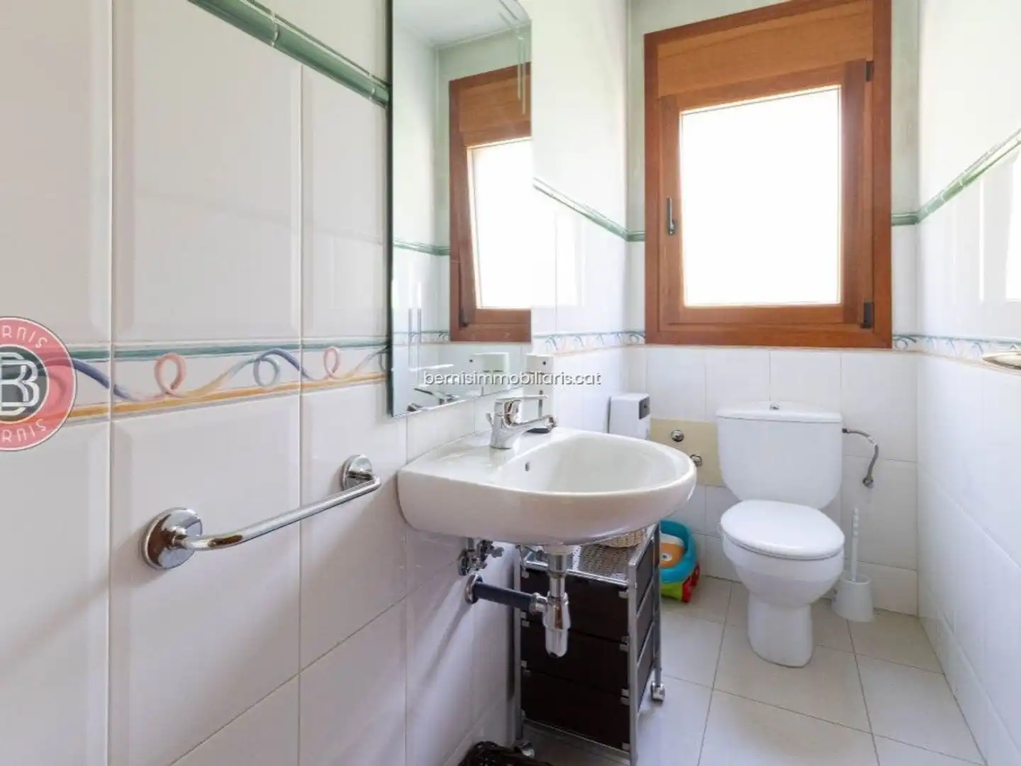 Bany de Casa o xalet en venda en Piera amb Jardí privat i Piscina comunitària