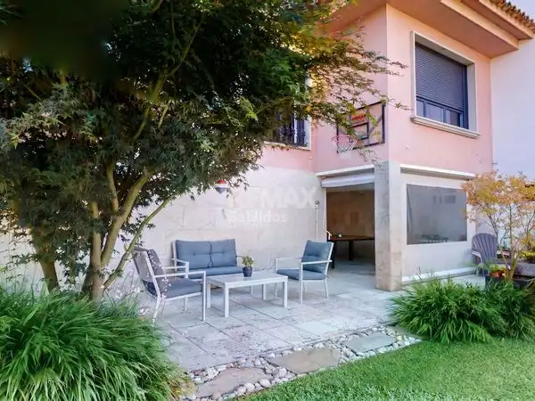 Terraza de Casa adosada en venta en Vigo  con Calefacción, Jardín privado y Terraza