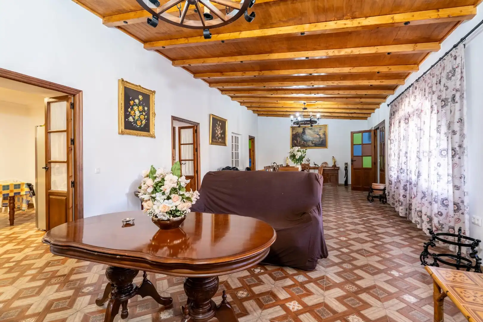Sala de estar de Casa o chalet en venta en El Garrobo con Aire acondicionado, Calefacción y Jardín privado