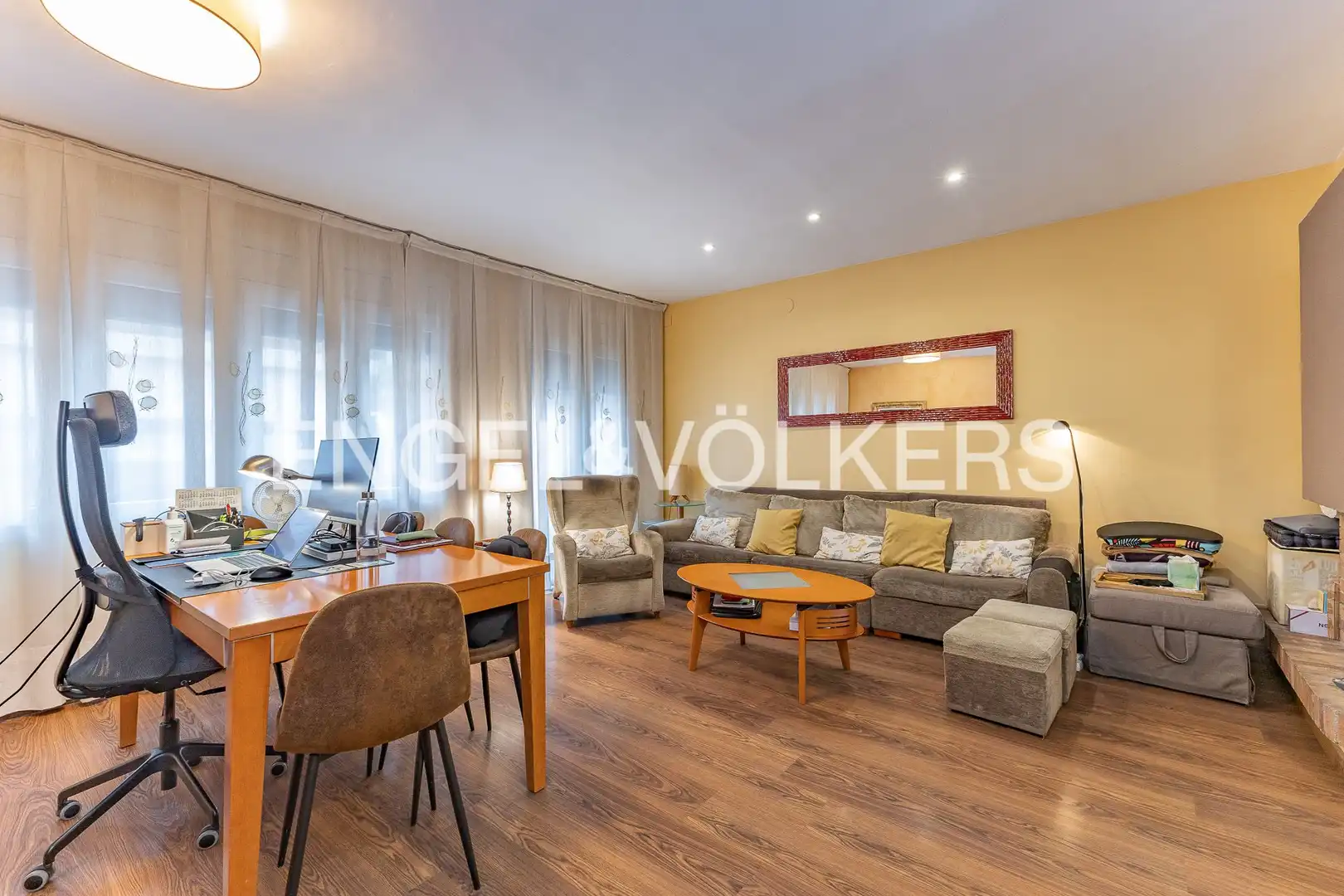 Adosado con terraza en venta en Carrer de Josep Renom, imagen 6