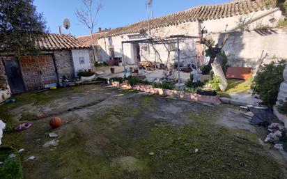 Jardí de Casa adosada en venda en Chapinería amb Terrassa