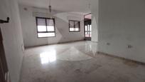 Living room of Flat for sale in Badajoz Capital  with Air Conditioner, Terrace and Balcony