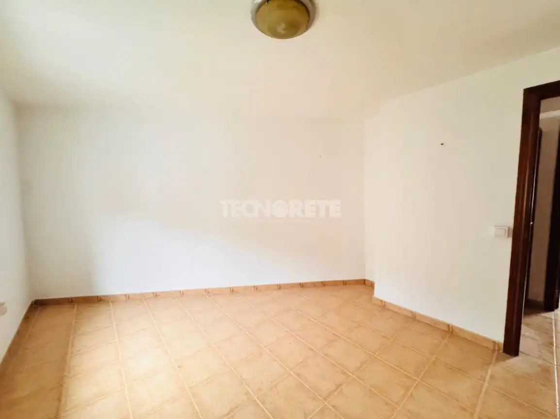 Casa adosada en venda en Velada