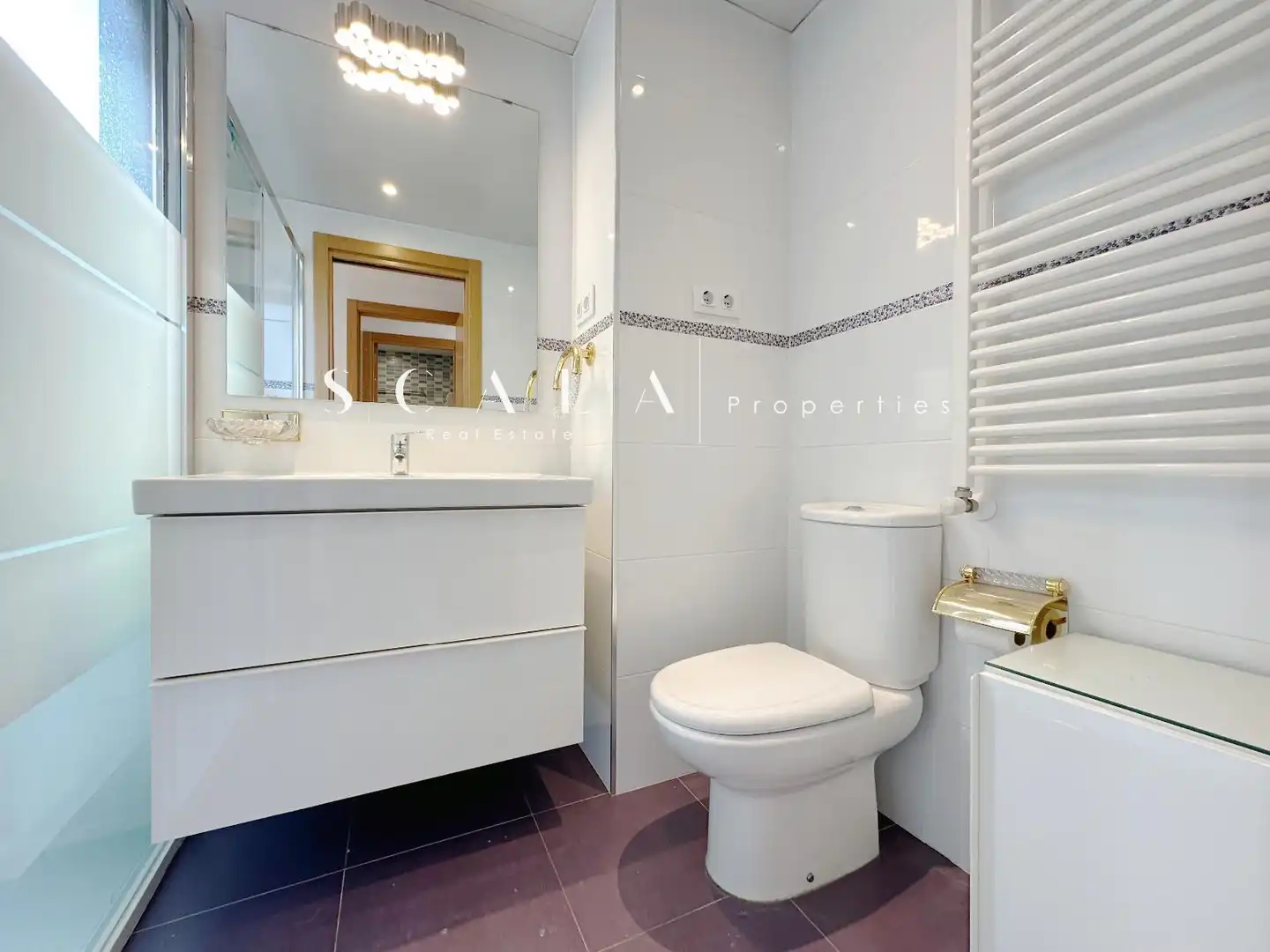 Badezimmer von Wohnung zur Miete in Madrid mit Klimaanlage, Heizung und Parkett