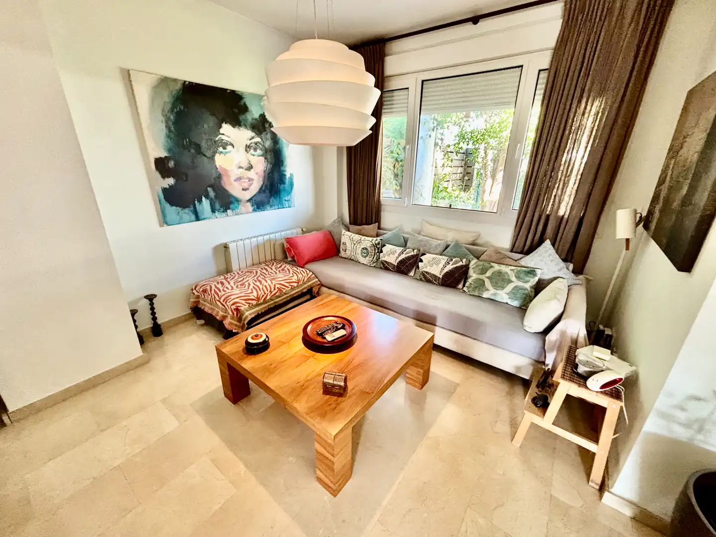 Sala de estar de Casa adosada en venta en Sant Joan d'Alacant con Aire acondicionado, Calefacción y Jardín privado