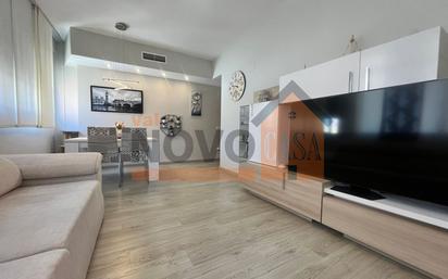 Living room of Flat for sale in Silla  with Air Conditioner
