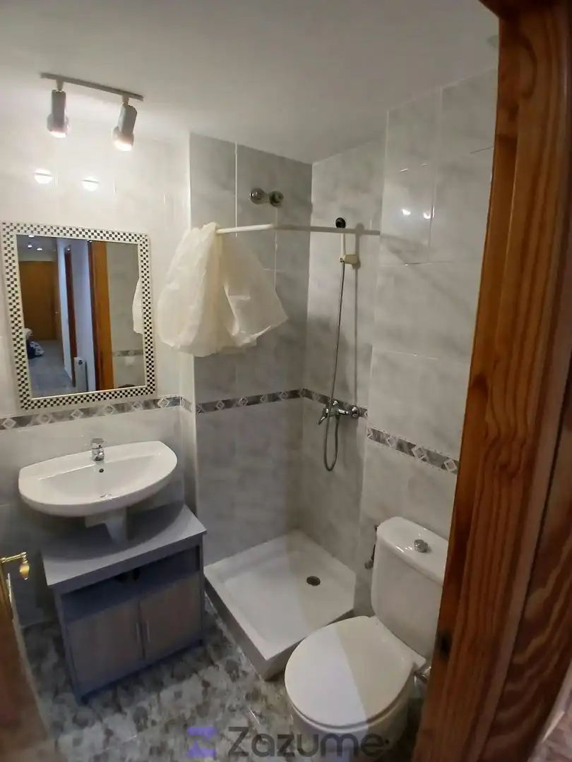 Bathroom of Flat for rent in Calonge i Sant Antoni  with Air Conditioner, Heating and Oven