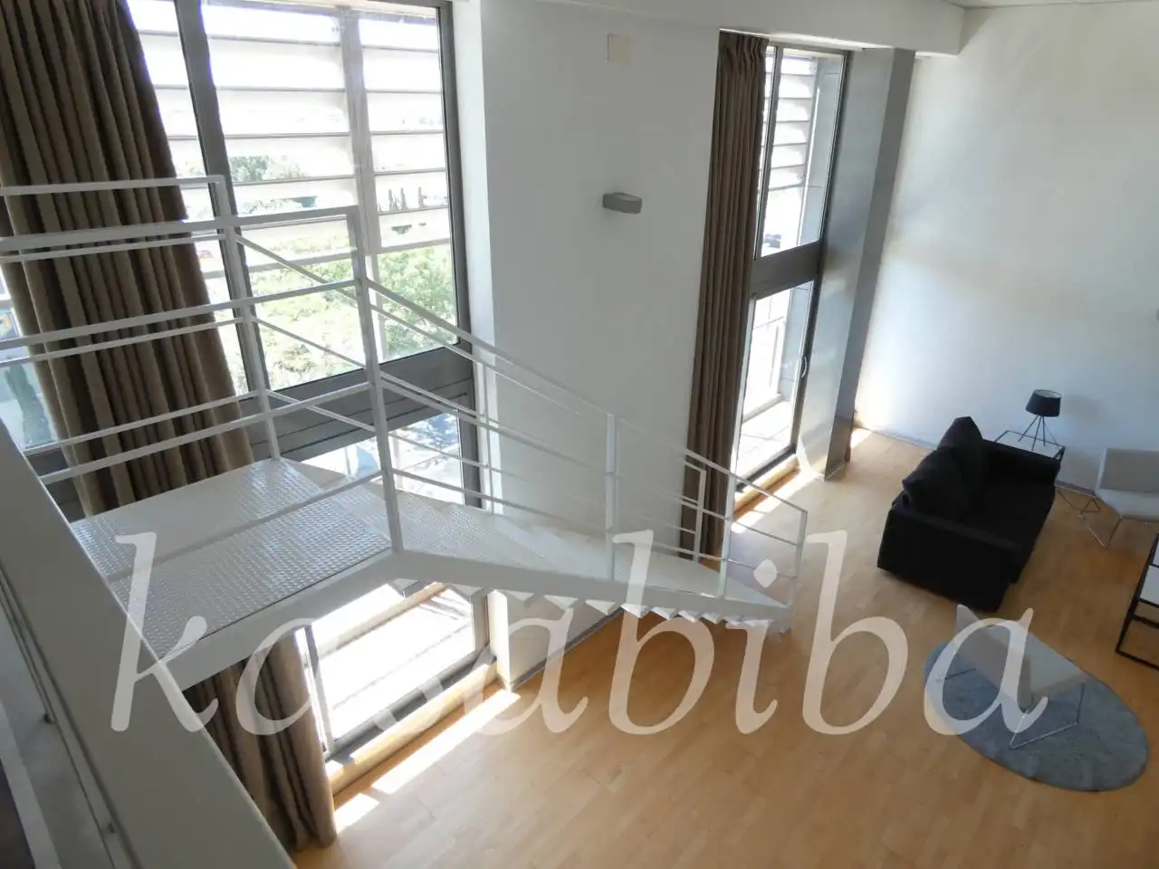 Loft zur Miete in Valencia mit Klimaanlage, Heizung und Parkett