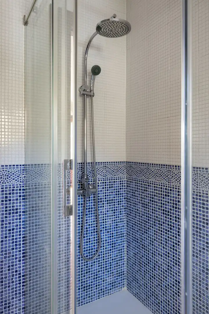 Bany de Casa adosada en venda en Cártama amb Terrassa i Balcó