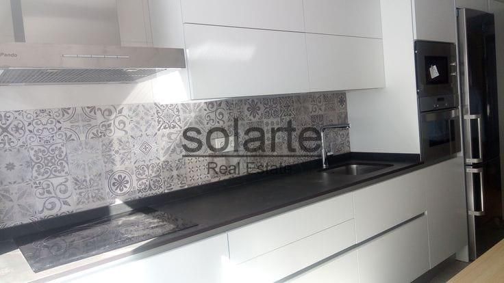 Planta baixa en venda a Carrer d'Arizala, La Maternitat i Sant Ramon, Les Corts