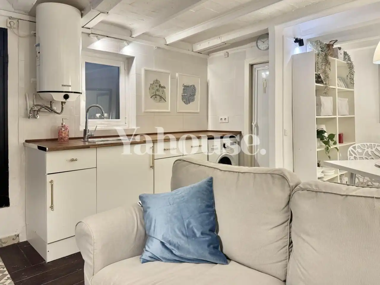 Schlafzimmer von Maisonette zum Verkauf in Barcelona
