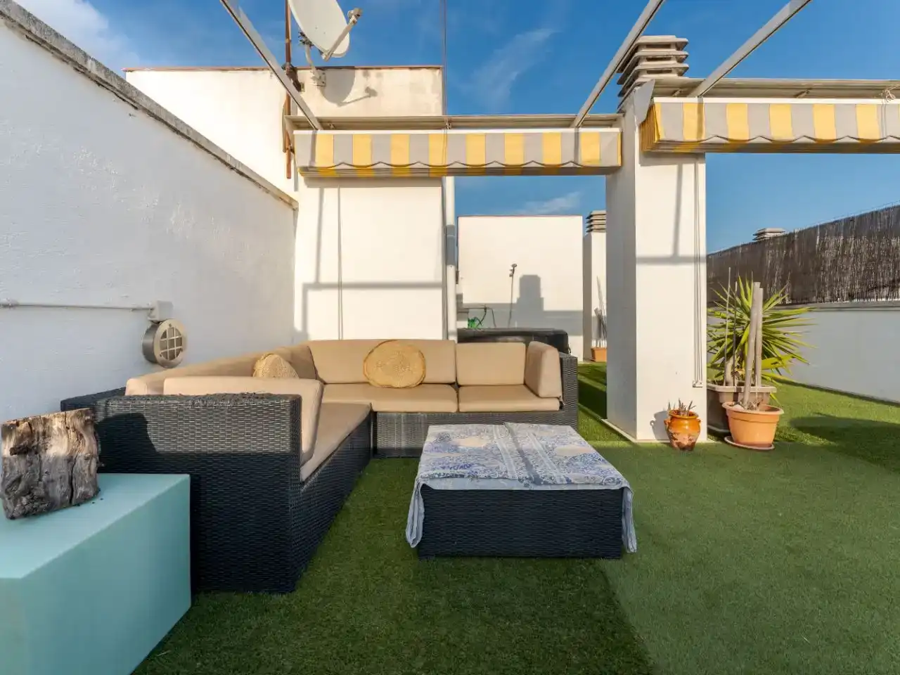 Terraza de Piso en venta en Cubelles con Aire acondicionado y Balcón