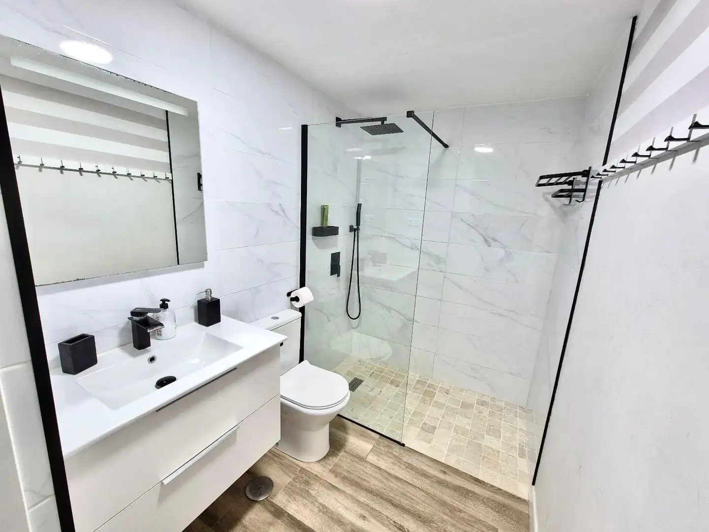 Apartamento con piscina en venta en Mar Adriatico, imagen 28