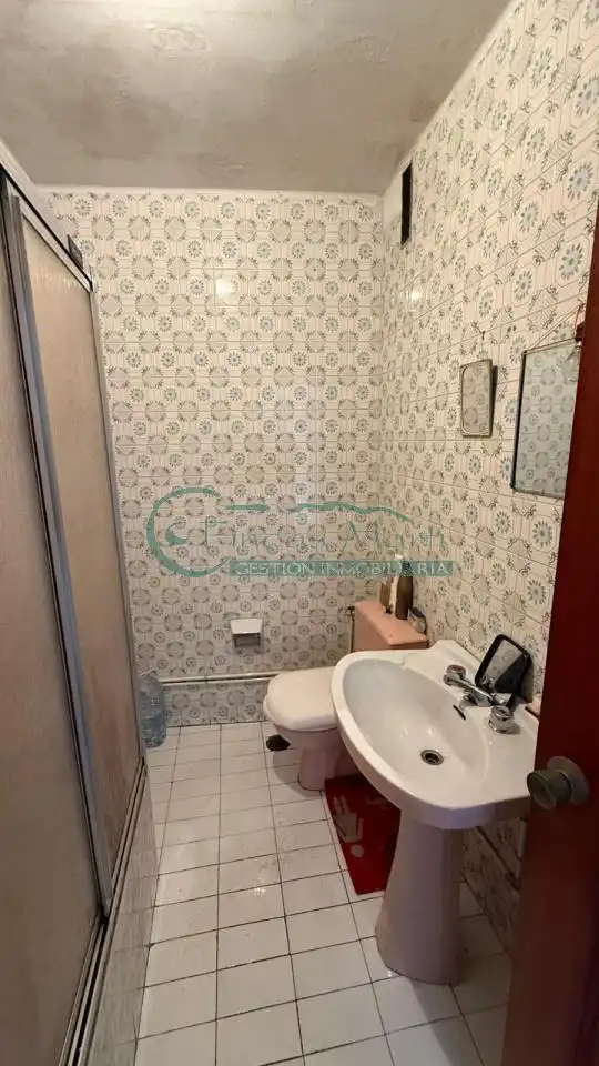 Bathroom of Flat for sale in Vigo   with Storage room