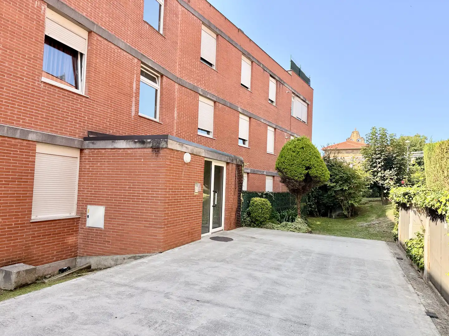 Exterior view of Flat for sale in Piélagos  with Heating, Parquet flooring and Terrace