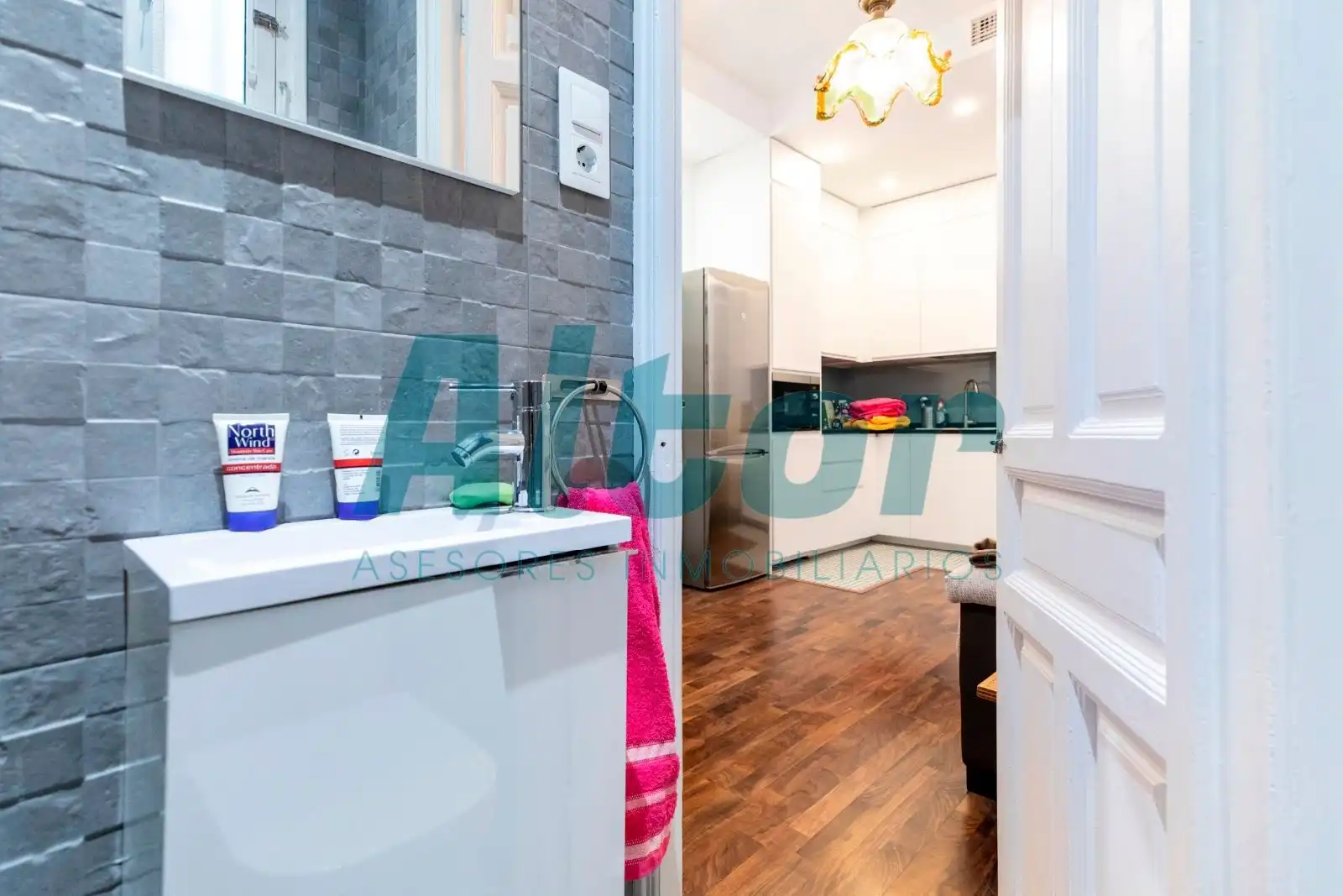 Piso en venta en DEL PRADO, Cortes - Huertas