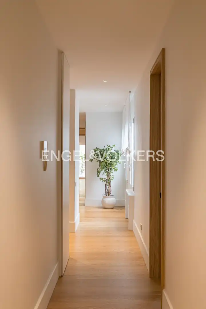 Wohnung zum Verkauf in Madrid mit Klimaanlage, Heizung und Terrasse