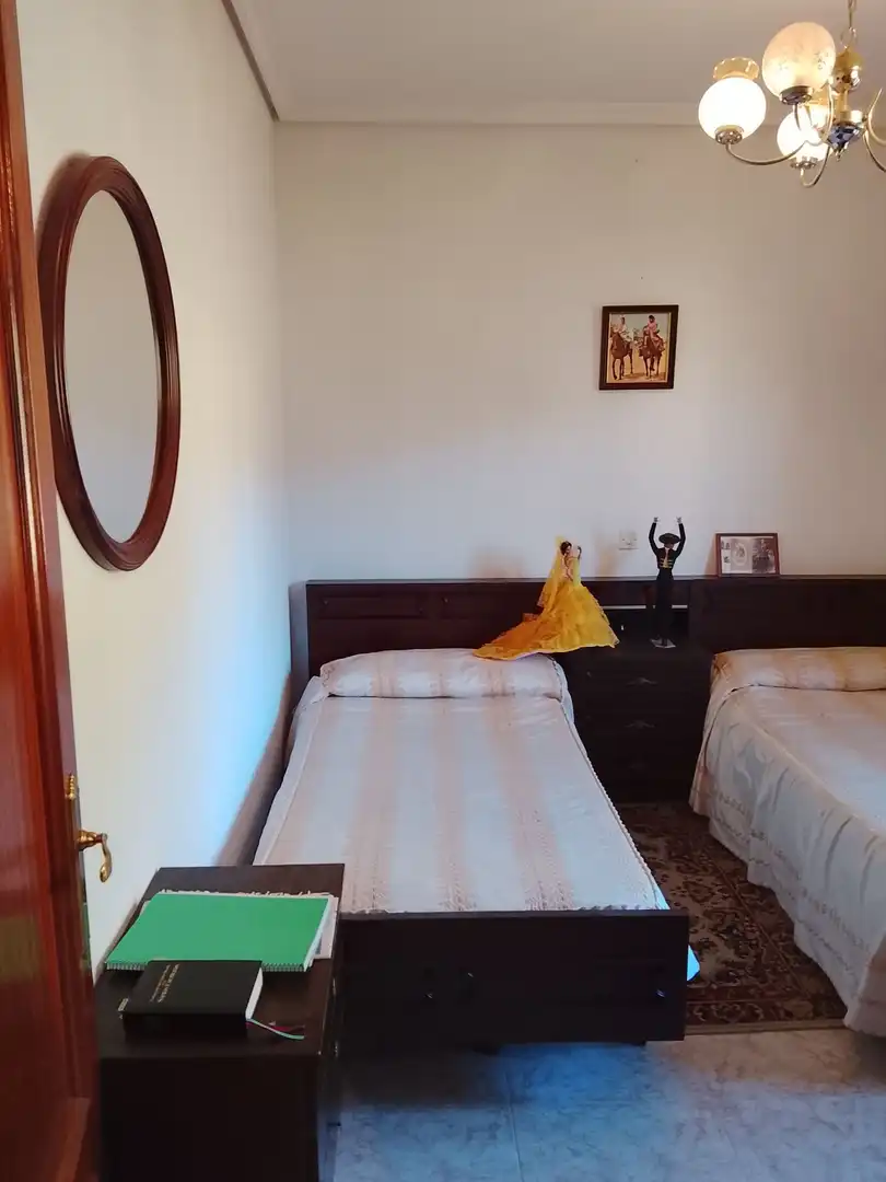 Habitación de Terreno en venta en Candeleda