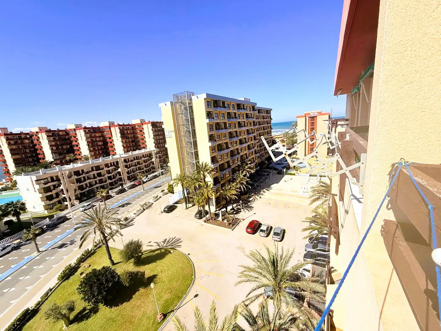 Vista exterior de Apartamento en venta en La Manga del Mar Menor con Terraza, Amueblado y Horno