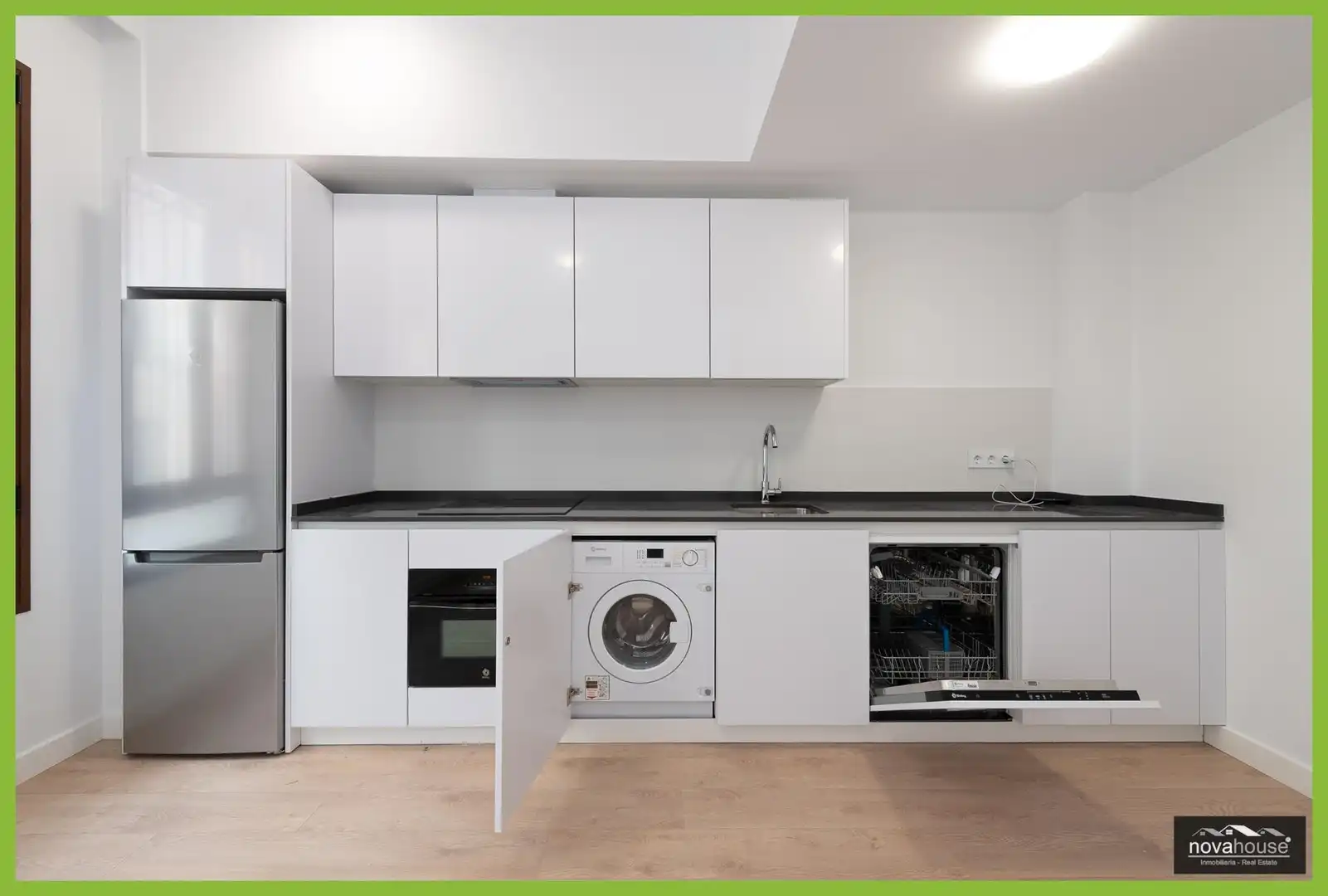 Cocina de Piso en venta en Málaga con Aire acondicionado y Calefacción