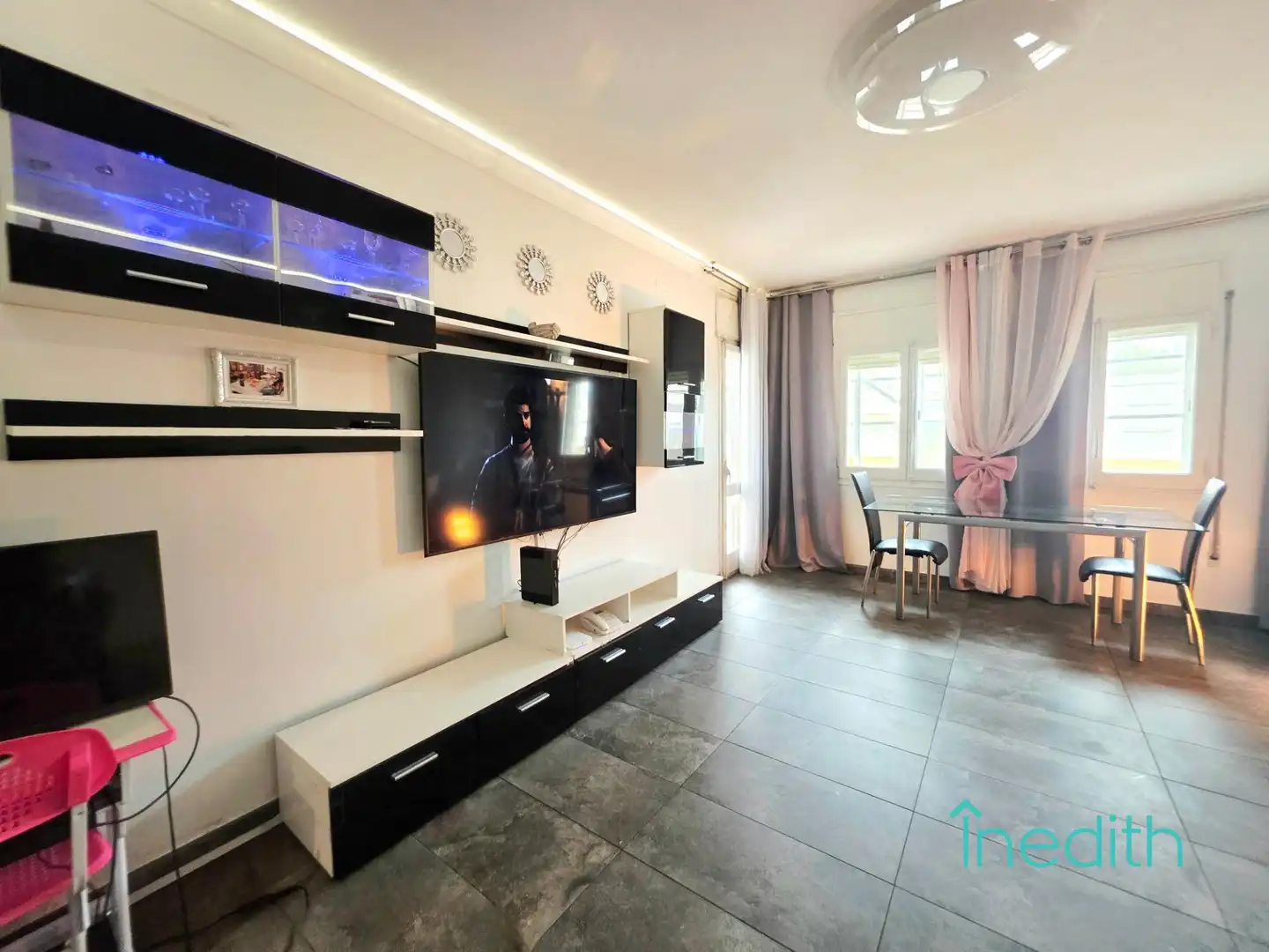 Living room of Flat for sale in El Prat de Llobregat  with Air Conditioner, Heating and Terrace