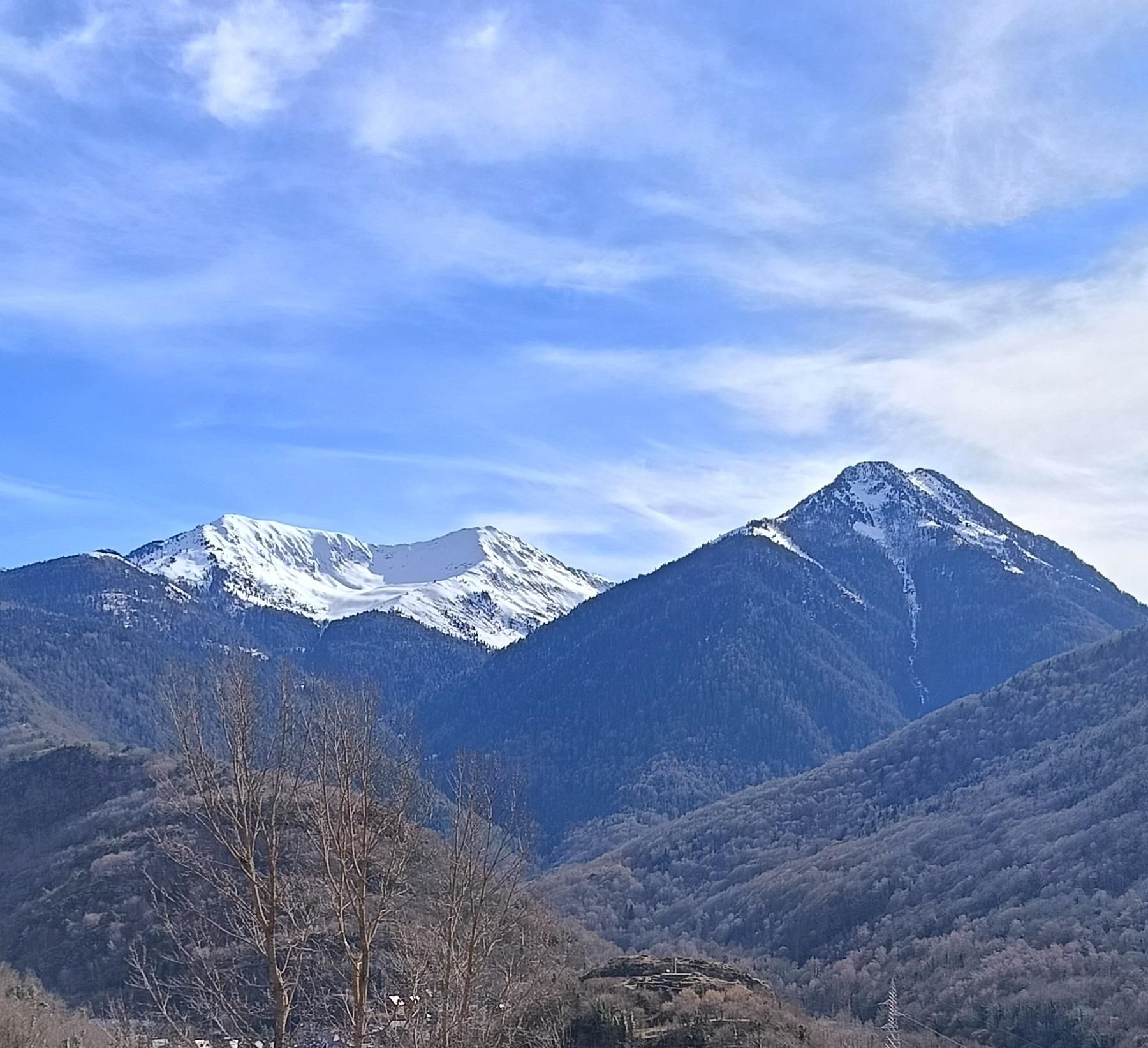 Vista exterior de Pis en venda en Vielha e Mijaran amb Calefacció, Terrassa i Traster