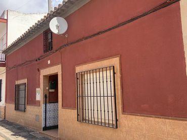 Casa en venda a Calle Castillo 6