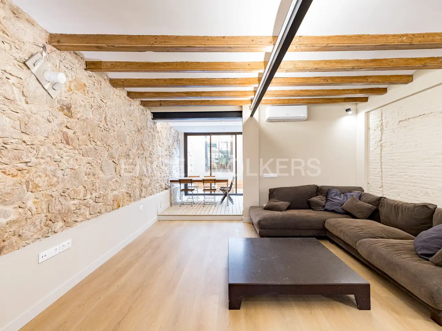 Vista exterior de Piso de alquiler en Barcelona con Aire acondicionado, Calefacción y Parquet