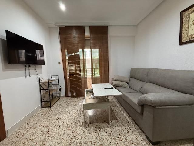 Living room of Flat for sale in Elche / Elx  with Terrace and Balcony