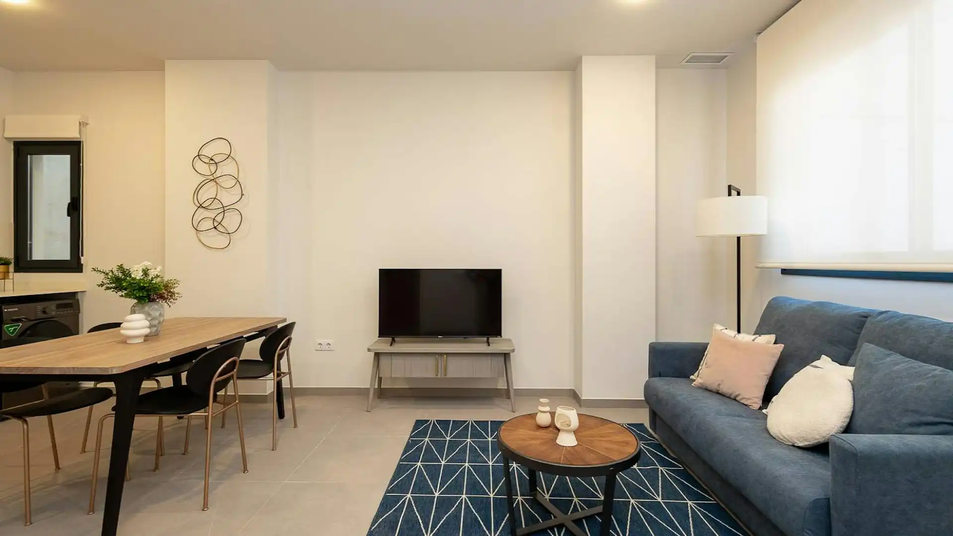Living room of Flat for rent in  Valencia Capital  with Air Conditioner, Heating and Furnished