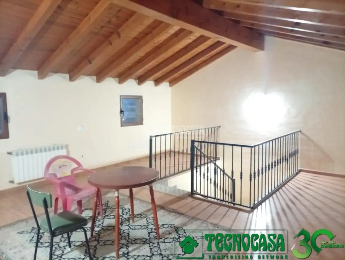 Casa adosada en venta en Las Mesas