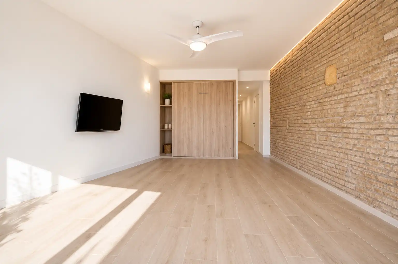 Apartamento con ascensor en venta en Passeig Maritim 116, imagen 3