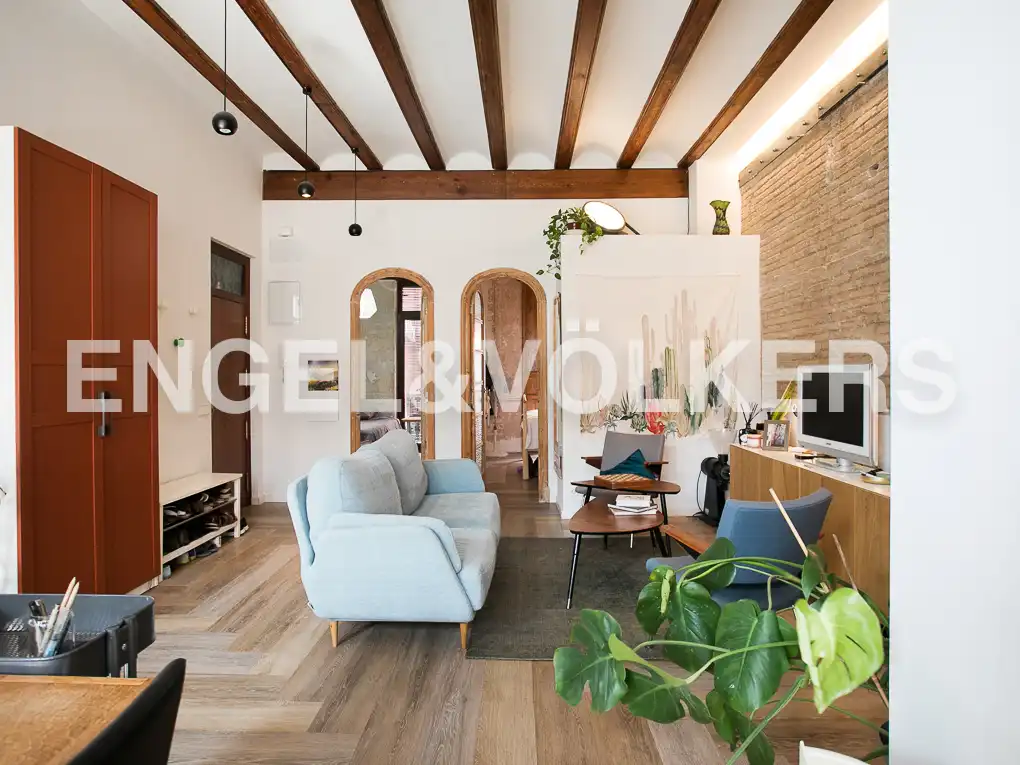 Sala d'estar de Pis de lloguer en Valencia amb Aire condicionat, Calefacció i Parquet